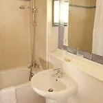 Campanile Moulins Szálloda 3*