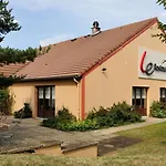 Campanile Moulins Szálloda