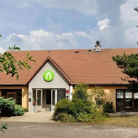 Campanile Moulins Hotel Avermes