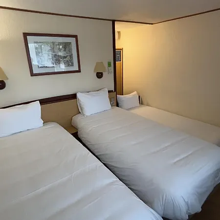 Hotel Campanile Moulins Avermes