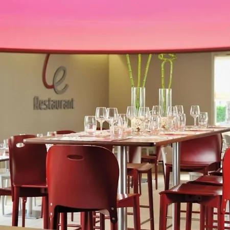 Campanile Nature - Moulins Hotell Avermes