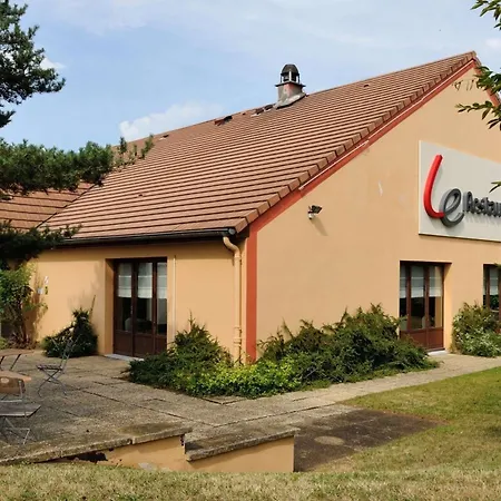 Campanile Moulins Ξενοδοχείο