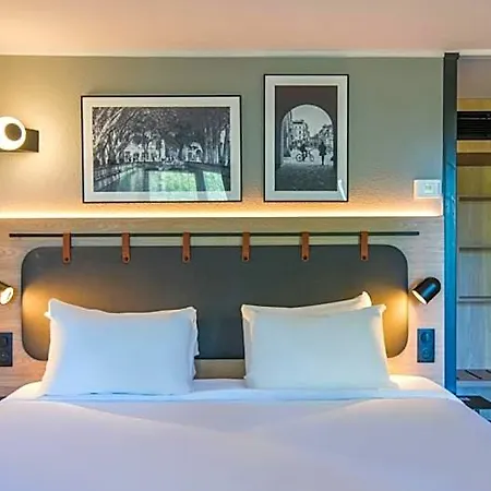Hotel Campanile Nature - Moulins 3*