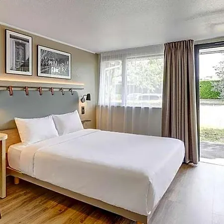 Campanile Nature - Moulins 3* Avermes