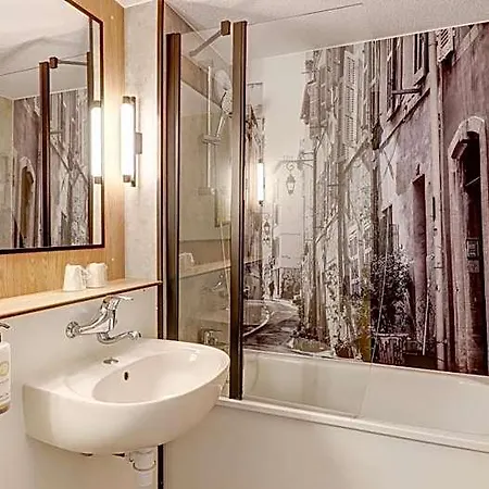Hotel Campanile Nature - Moulins Avermes