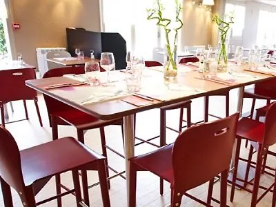 Campanile Moulins 호텔 아베르메스