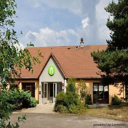 Campanile Nature - Moulins 3*
