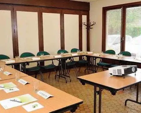 Campanile Moulins Ξενοδοχείο