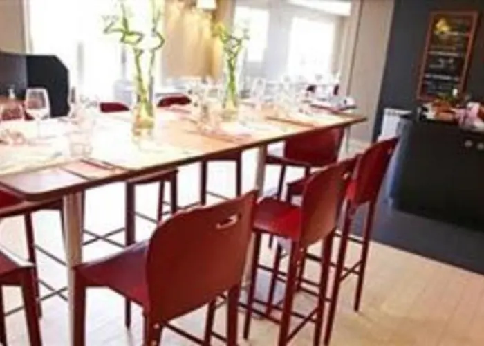 Hotel Campanile Moulins Avermes